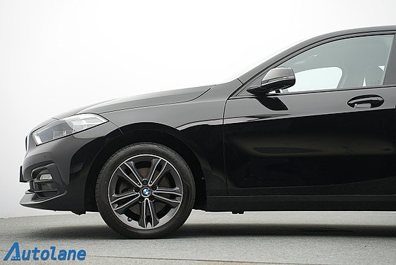 BMW 118i 12 of 30