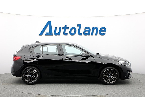 BMW 118i 9 of 30