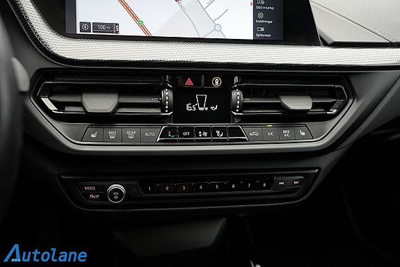 BMW 118i 30 of 30
