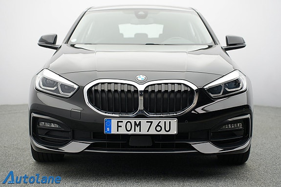 BMW 118i 14 of 30