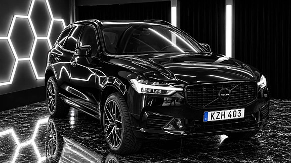Volvo XC60 3 of 25