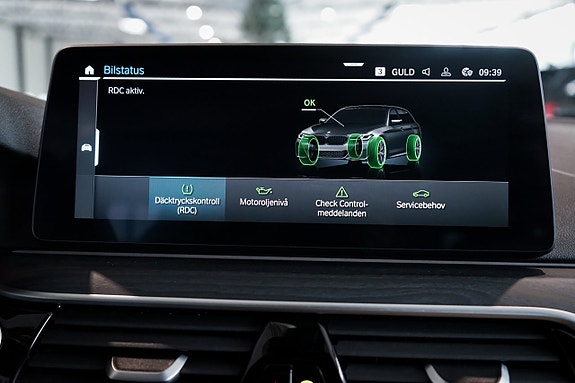 BMW 530e 17 of 27