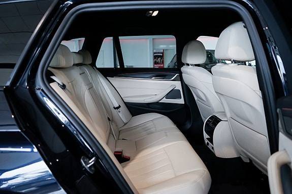 BMW 530e 26 of 27
