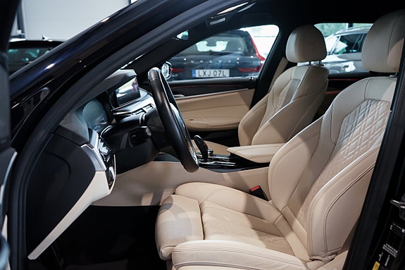 BMW 530e 24 of 27