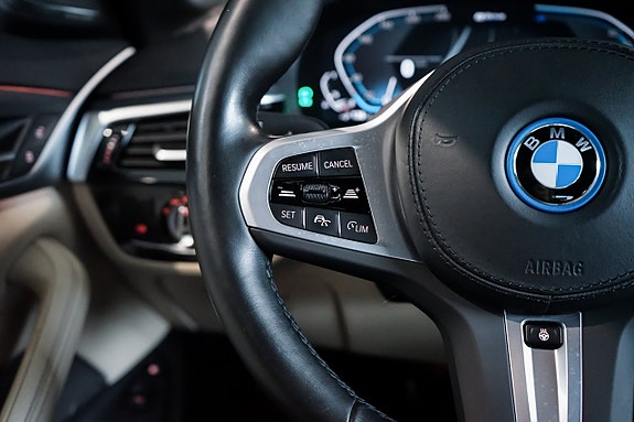 BMW 530e 21 of 27