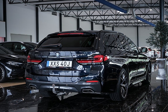 BMW 530e 5 of 27