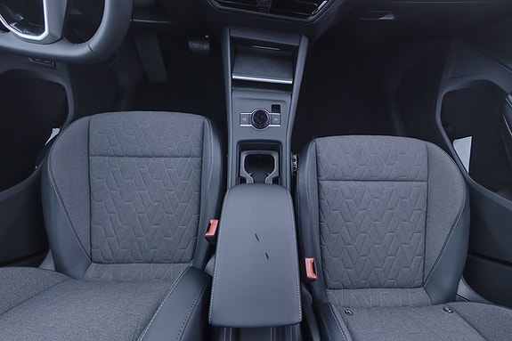 Volkswagen Tiguan 9 of 24