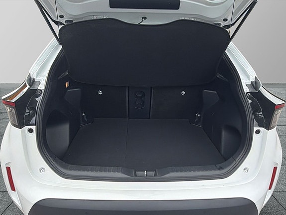 Toyota Yaris Cross 12 of 14