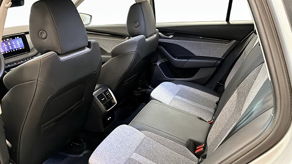 Skoda Octavia 11 of 13