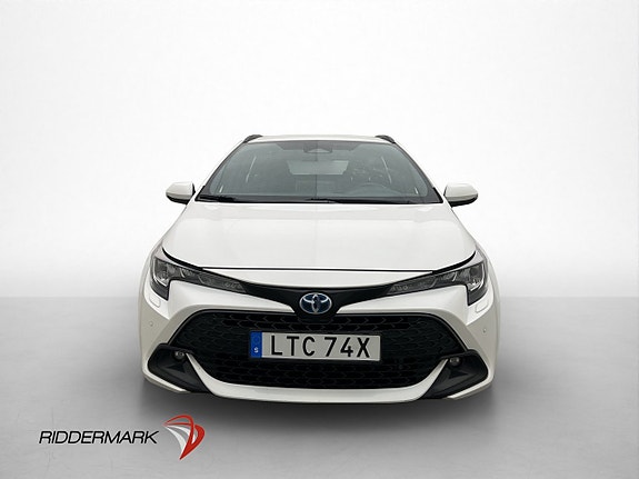 Toyota Corolla 2 of 30