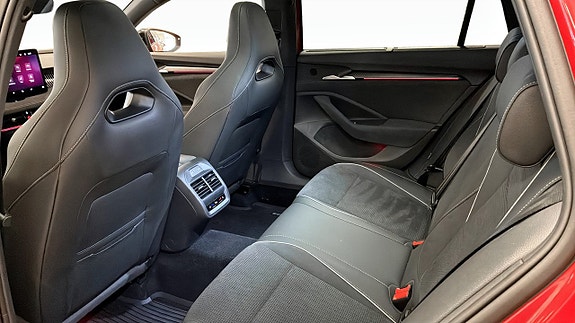Skoda Superb 11 of 12