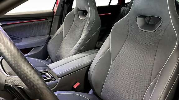 Skoda Superb 8 of 12