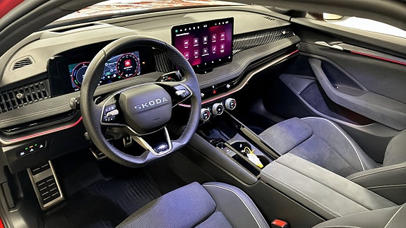 Skoda Superb 7 of 12