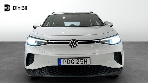 Volkswagen ID.4 4 of 19