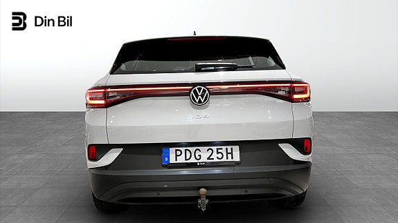 Volkswagen ID.4 5 of 19