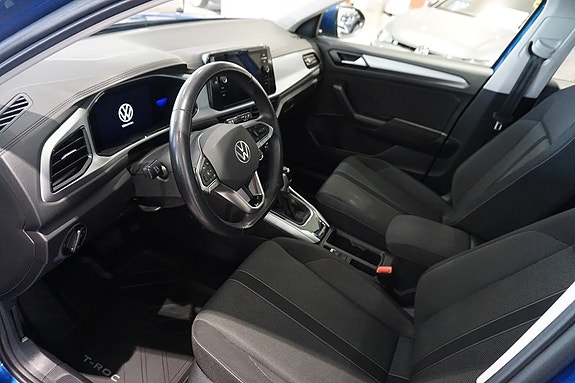 Volkswagen T-Roc 7 of 8