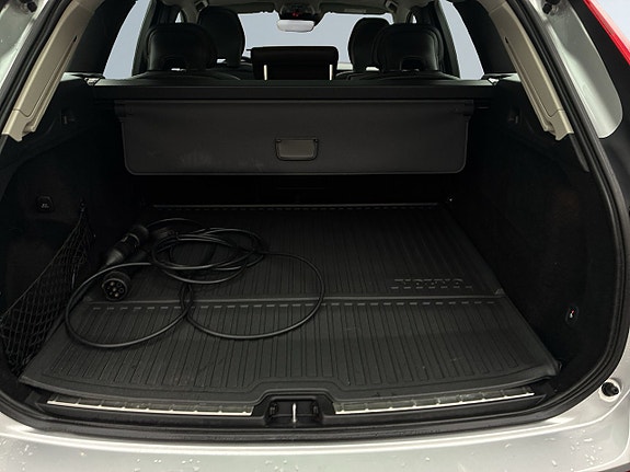 Volvo XC60 12 of 25