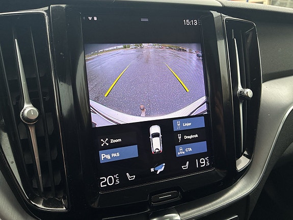 Volvo XC60 22 of 25