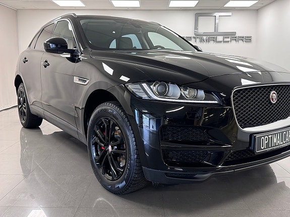 Jaguar F-PACE 2 of 15