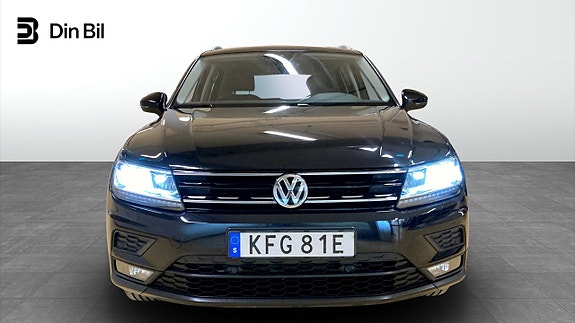 Volkswagen Tiguan 4 of 12