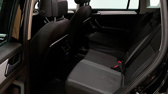 Volkswagen Tiguan 11 of 12