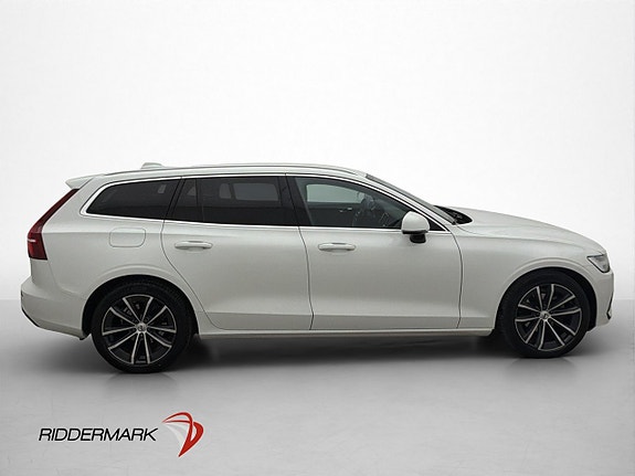 Volvo V60 9 of 30