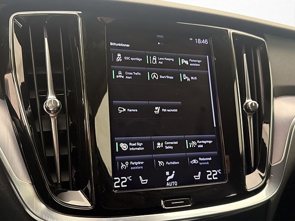Volvo V60 26 of 30