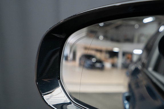 Volvo XC60 20 of 27