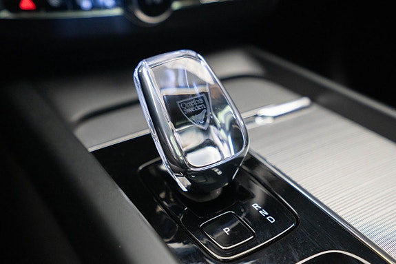 Volvo XC60 14 of 27