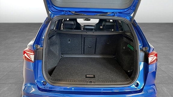 Skoda Enyaq 12 of 19