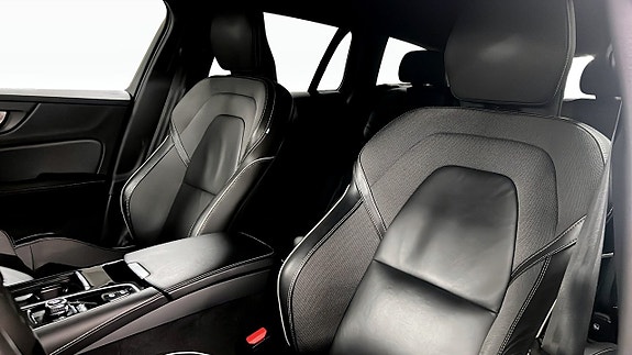 Volvo V60 8 of 12