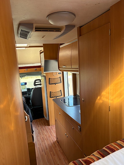 Fiat Sun Living 250 Lido A12 B-körkort 3.5 ton AC Stort Garage Dubbelsäng x 3 Markis 14 of 15