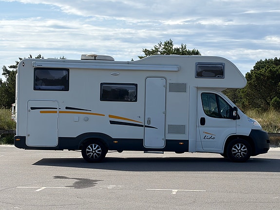 Fiat Sun Living 250 Lido A12 B-körkort 3.5 ton AC Stort Garage Dubbelsäng x 3 Markis 6 of 15