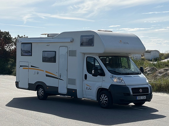 Fiat Sun Living 250 Lido A12 B-körkort 3.5 ton AC Stort Garage Dubbelsäng x 3 Markis 3 of 15