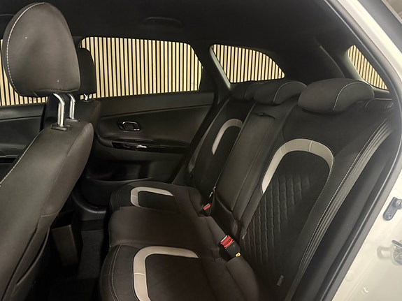 Kia Ceed 13 of 26