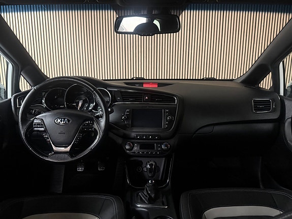 Kia Ceed 14 of 26