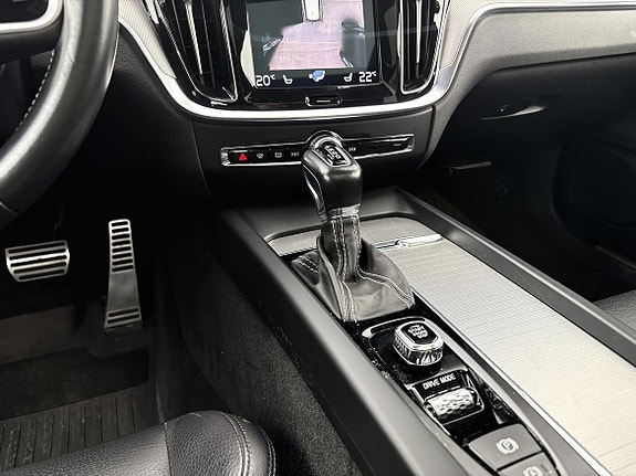 Volvo V60 17 of 18