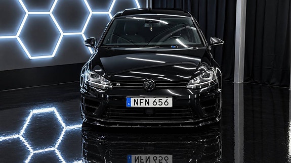Volkswagen Golf I 2 of 23