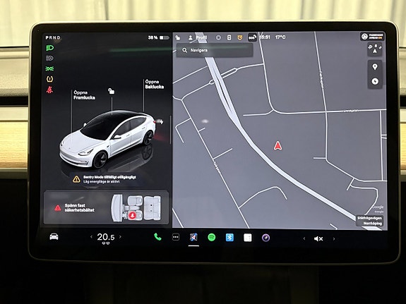 Tesla Model 3 17 of 23