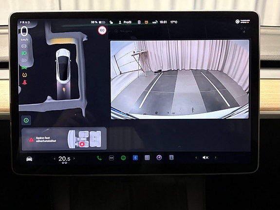 Tesla Model 3 16 of 23