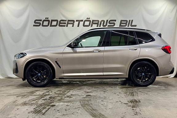 BMW iX3 3 of 30