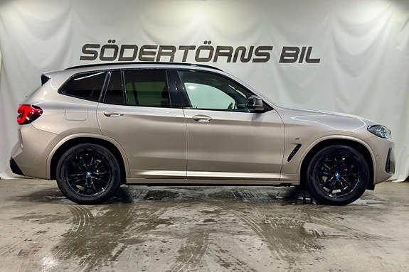 BMW iX3 5 of 30
