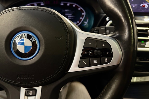 BMW iX3 14 of 30