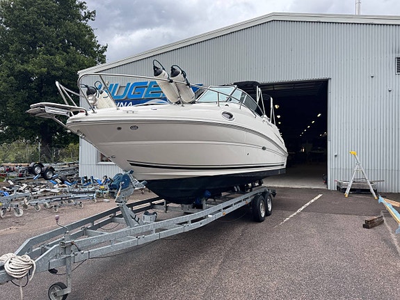 Sea Ray 240 Sundancer Mercruiser 5,0 MPI 260hk - 2007 6 of 12