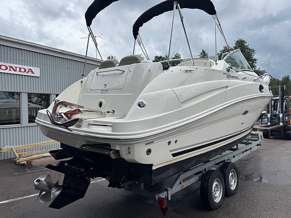 Sea Ray 240 Sundancer Mercruiser 5,0 MPI 260hk - 2007 3 of 12