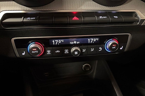 Audi Q2 19 of 23