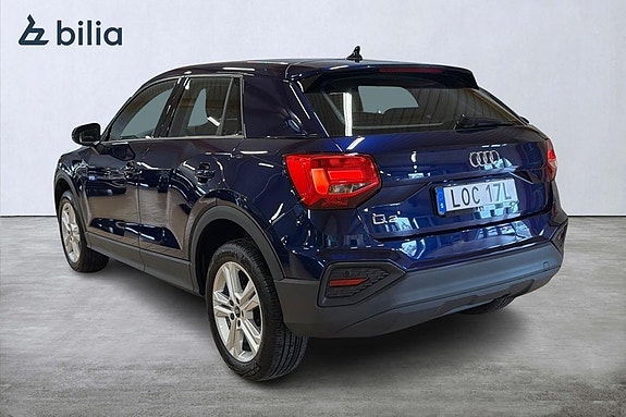 Audi Q2 2 of 23