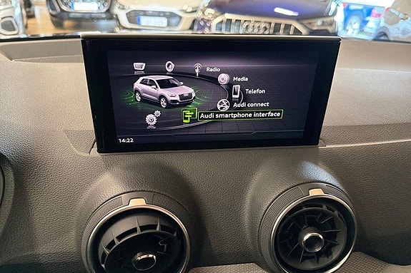 Audi Q2 12 of 23