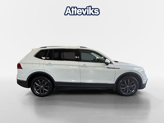 Volkswagen Tiguan Allspace 2 of 18