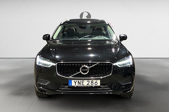 Volvo XC60 10 of 19